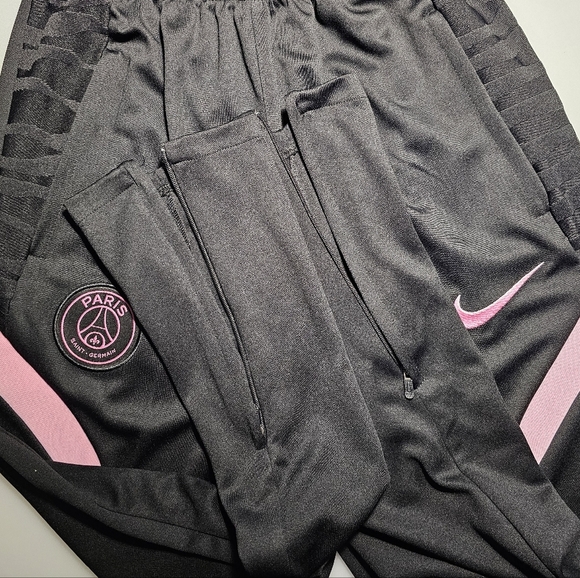 Nike Paris Saint-Germain Track Pants - Picture 9 of 16